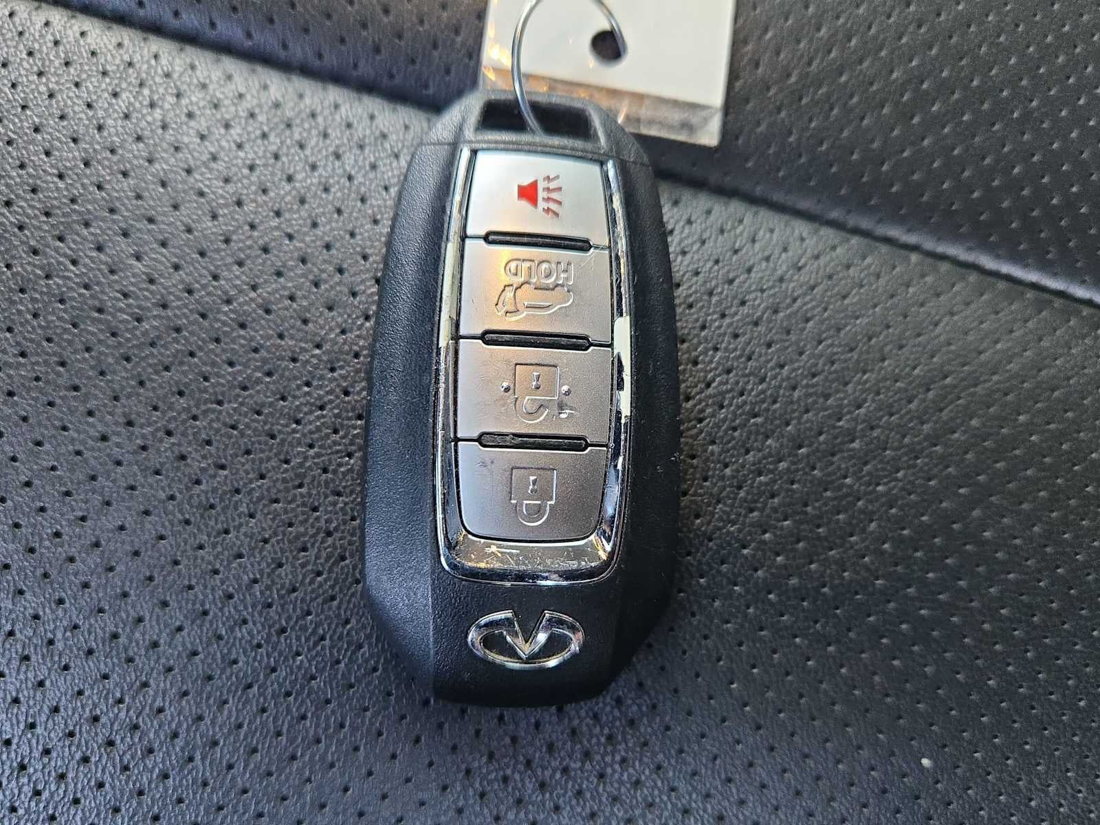 2024 INFINITI QX60 PURE