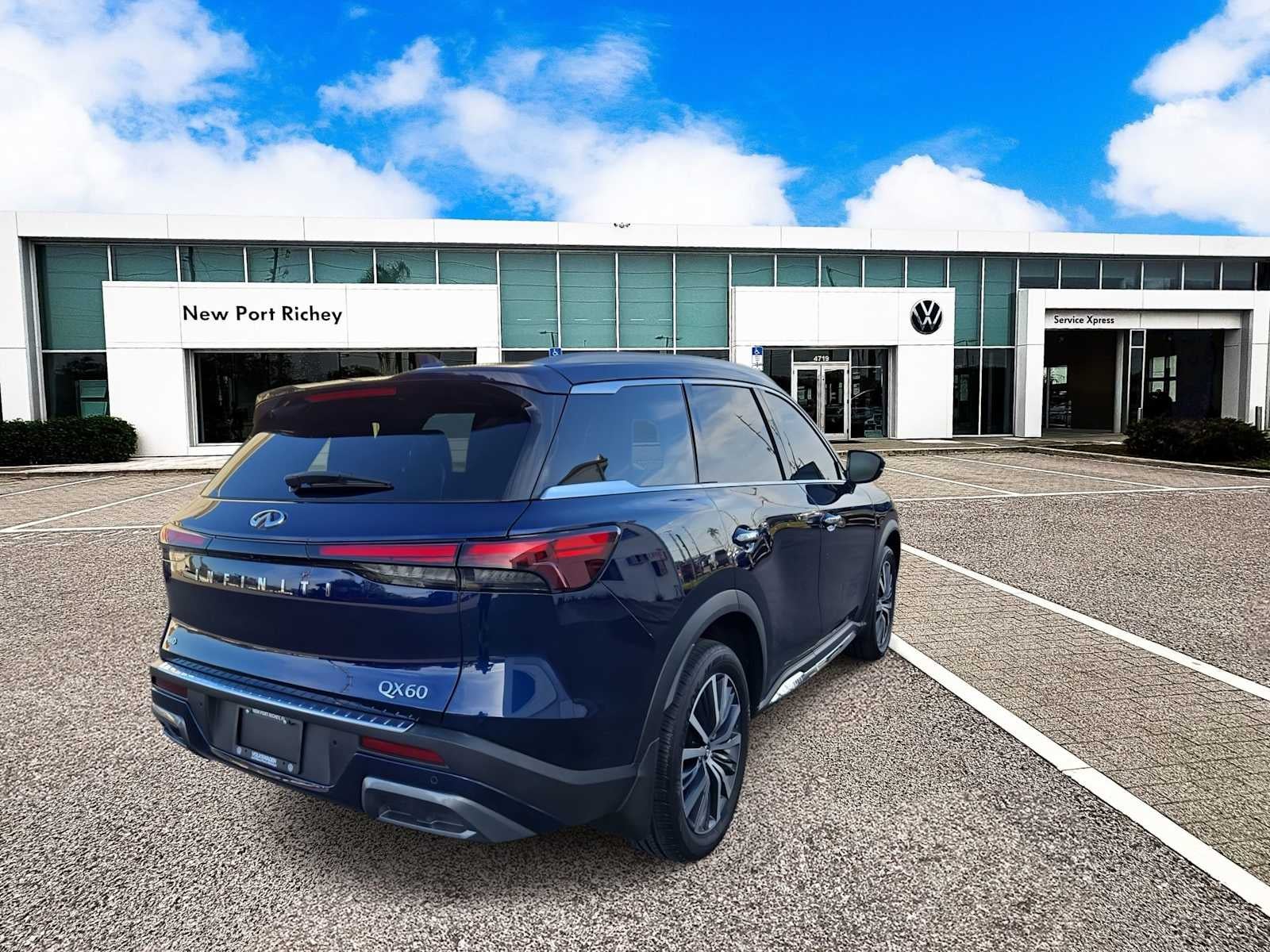 2023 INFINITI QX60 SENSORIAL