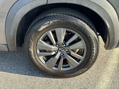 Nissan Pathfinder S 2022