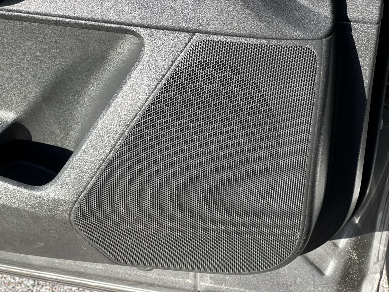 Nissan Pathfinder S 2022