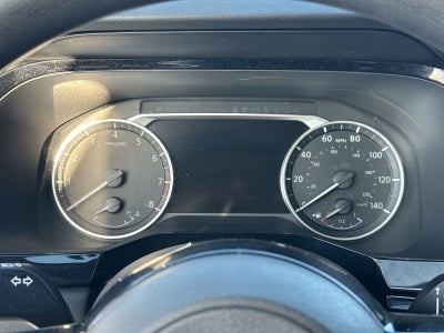 Nissan Pathfinder S 2022