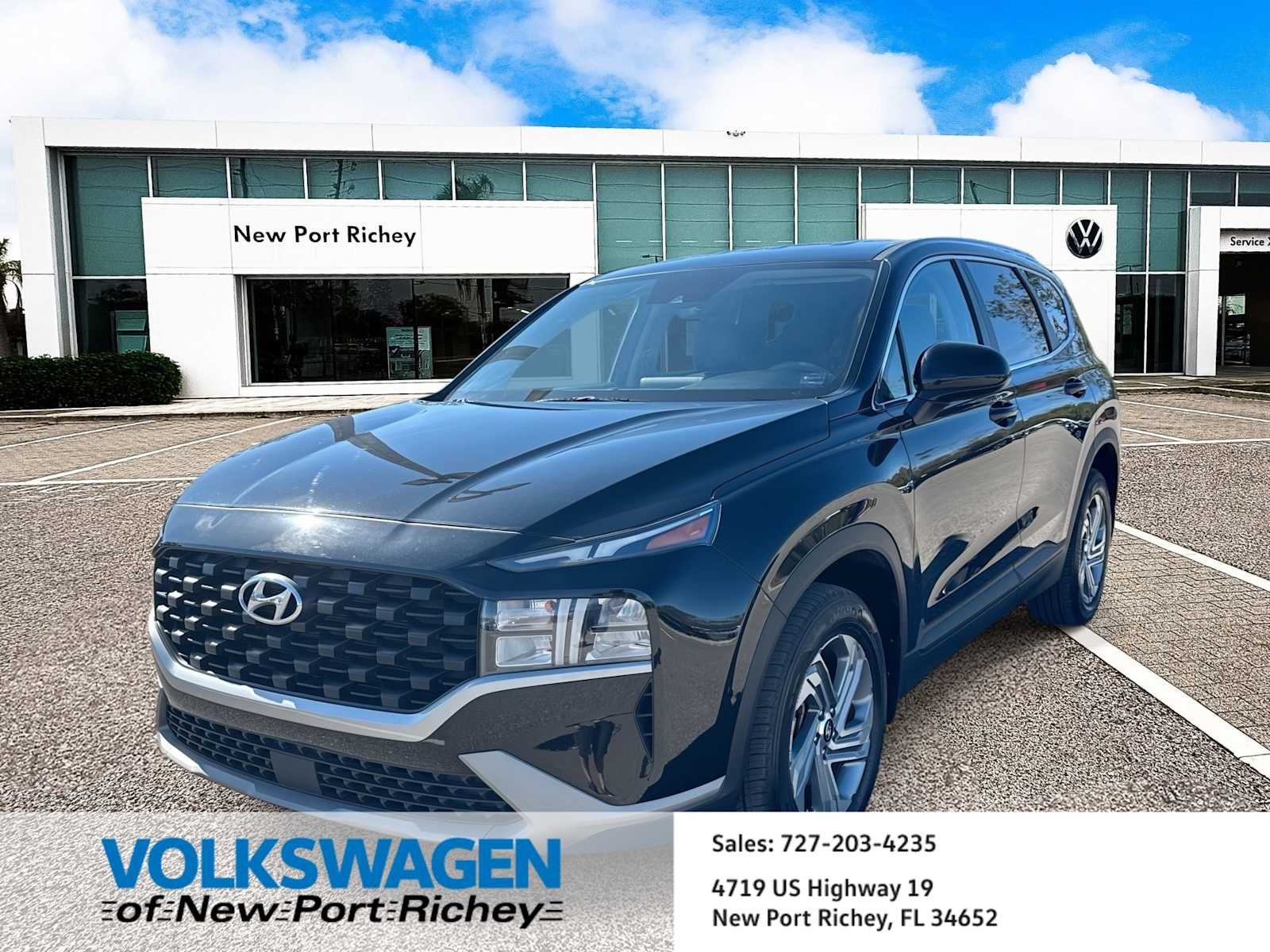 Hyundai Santa Fe SE 2023