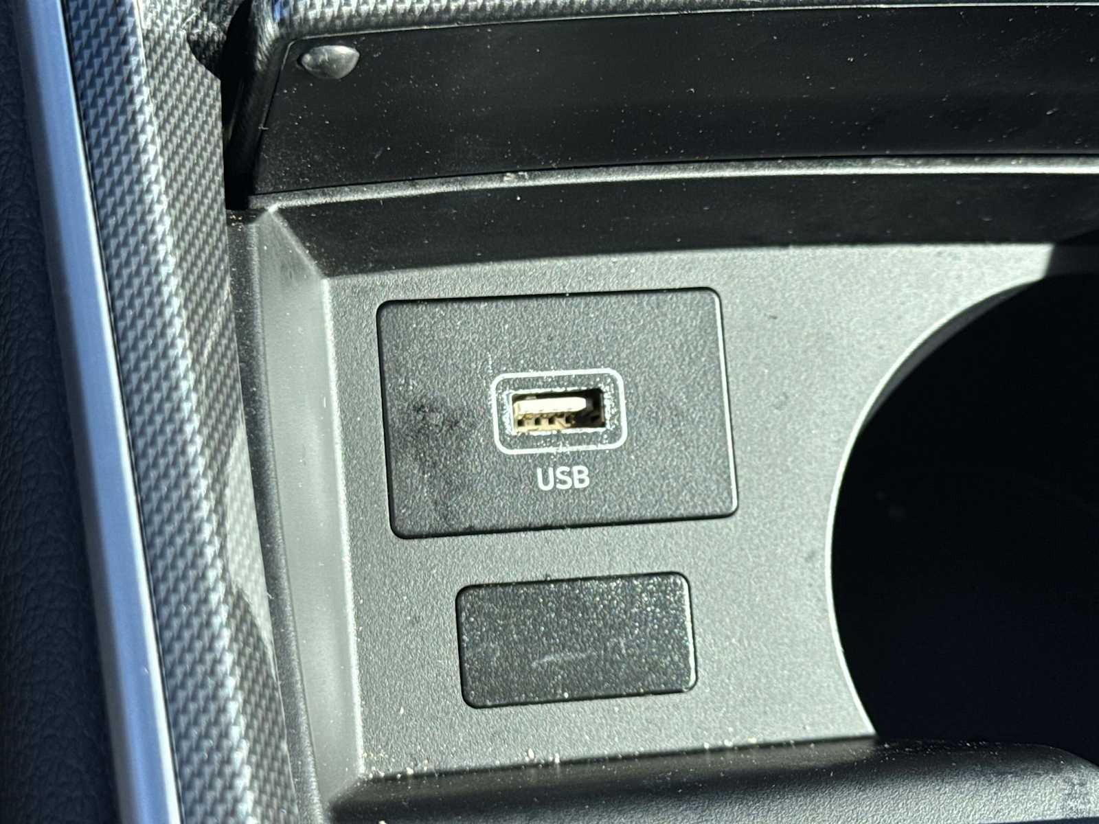 Hyundai Santa Fe SE 2023