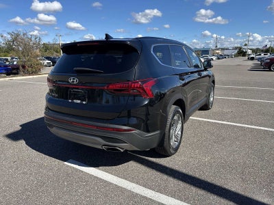 Hyundai Santa Fe SE 2023