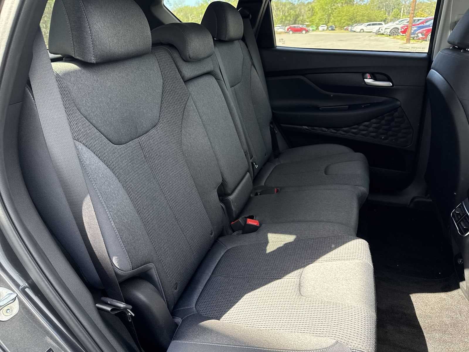 Hyundai Santa Fe SEL 2022