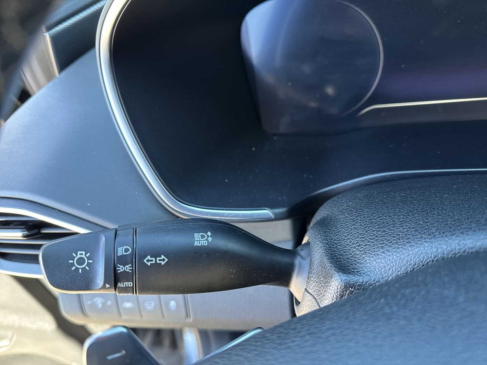 Hyundai Santa Fe SEL 2021