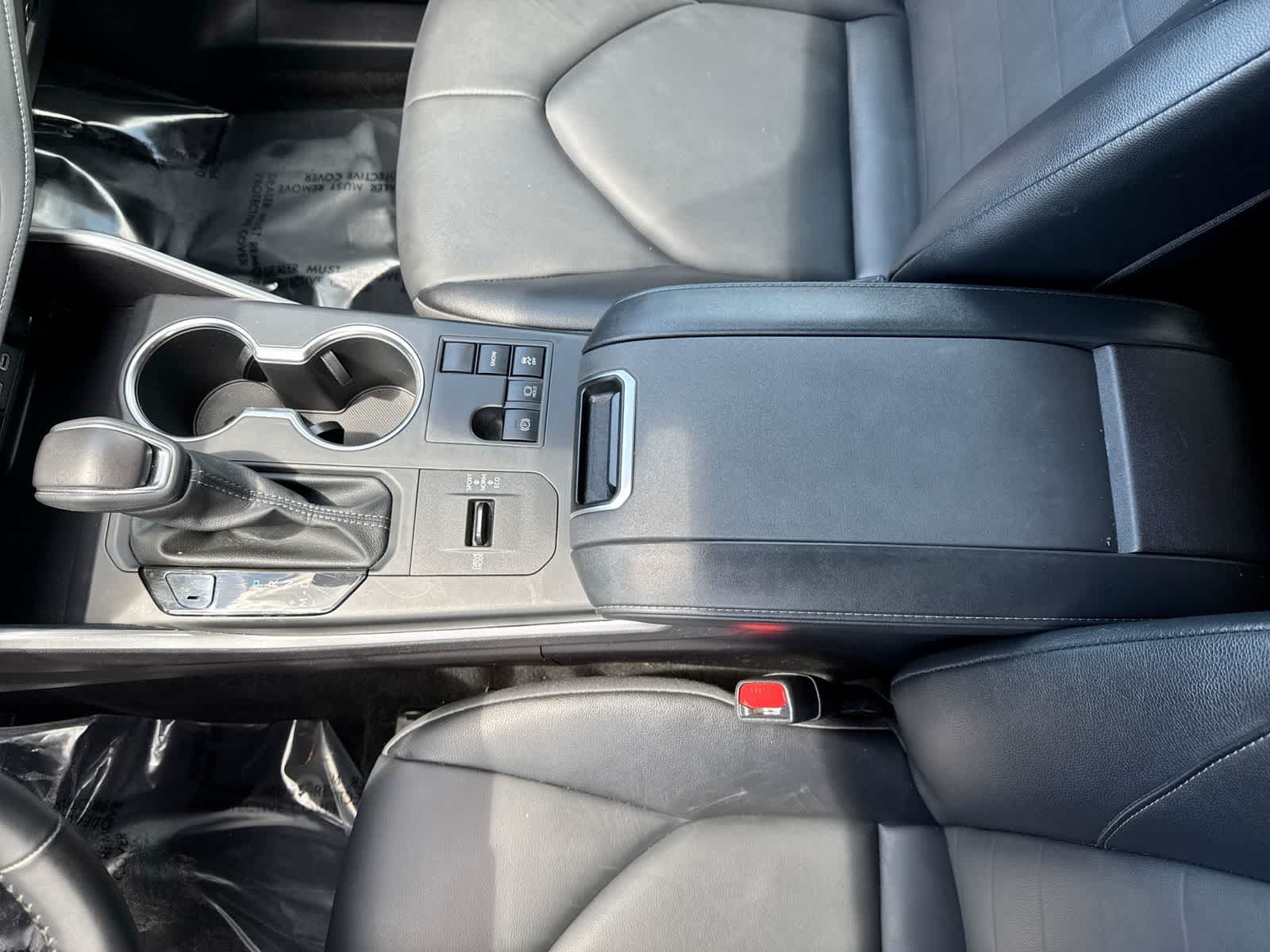 Toyota Highlander XLE 2025