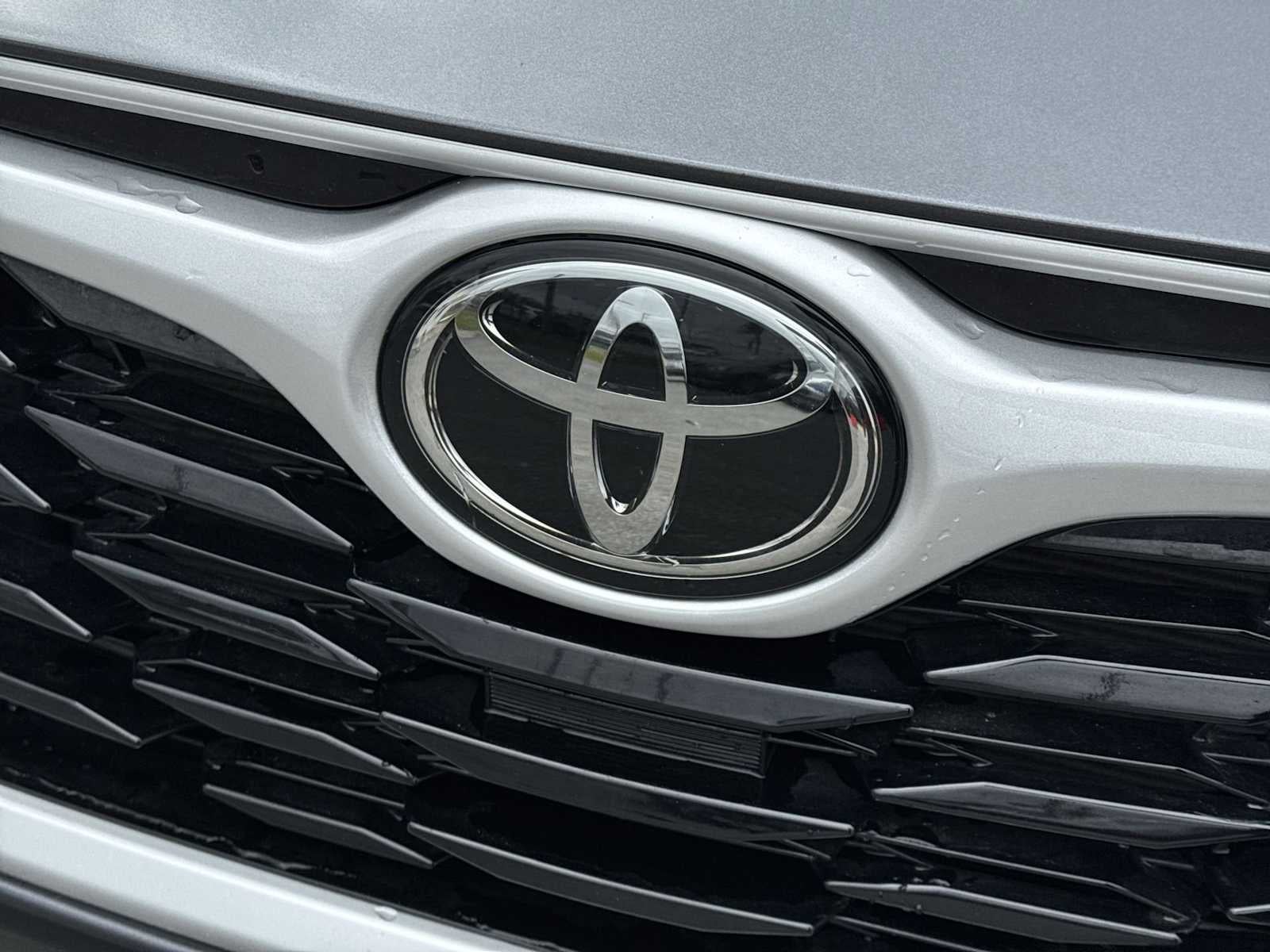 Toyota Highlander XLE 2023