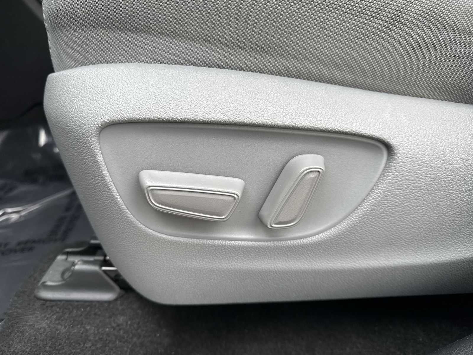 Toyota Highlander XLE 2023