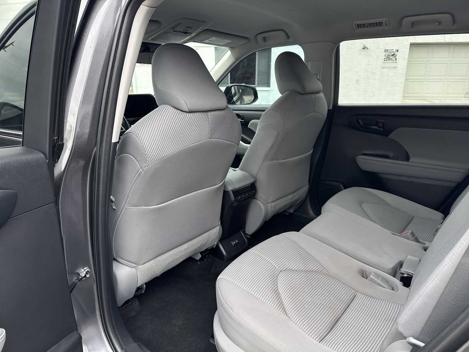 Toyota Highlander XLE 2023