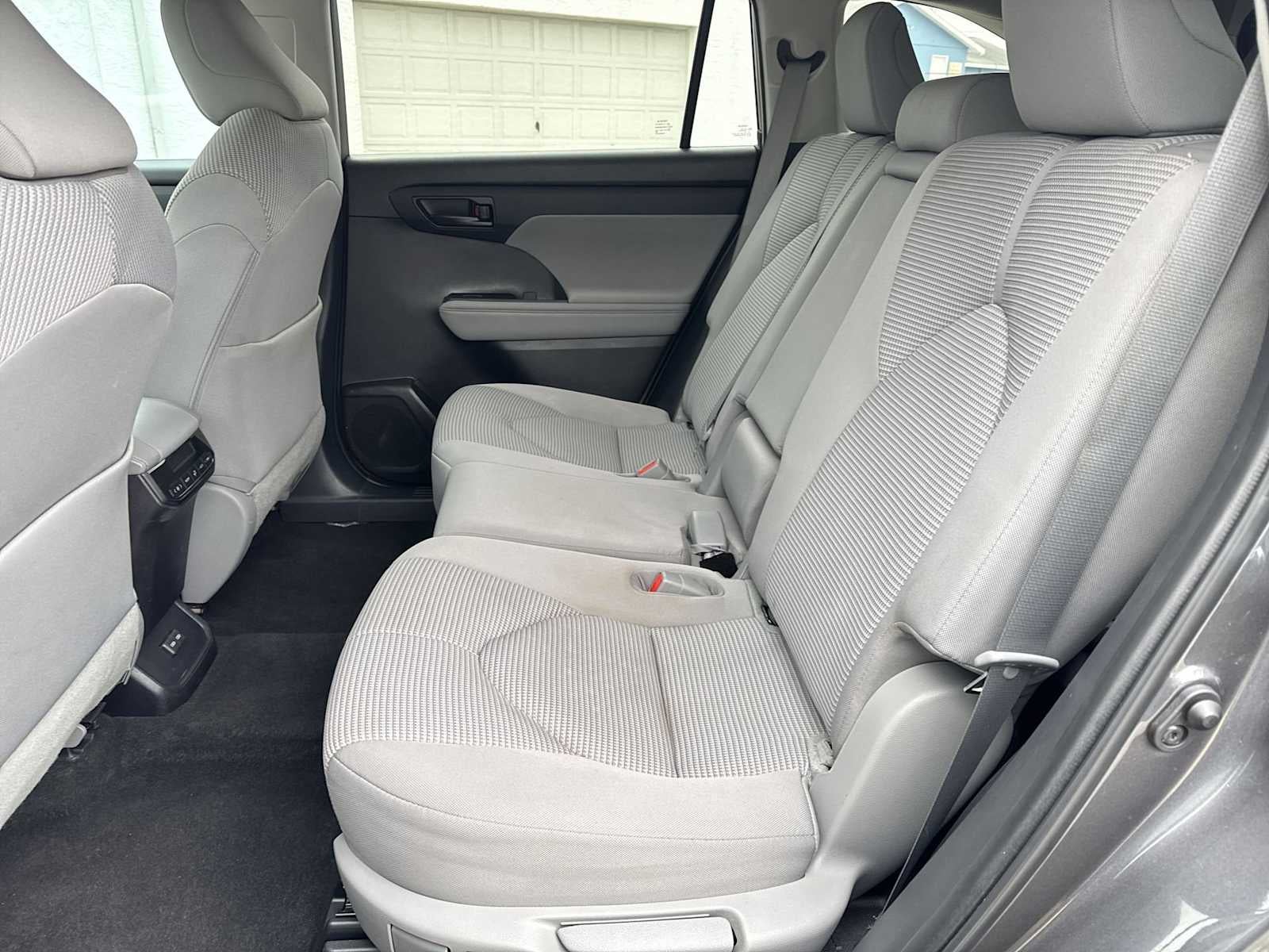 Toyota Highlander XLE 2023