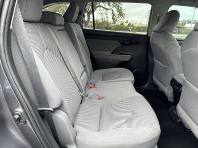 Toyota Highlander XLE 2023