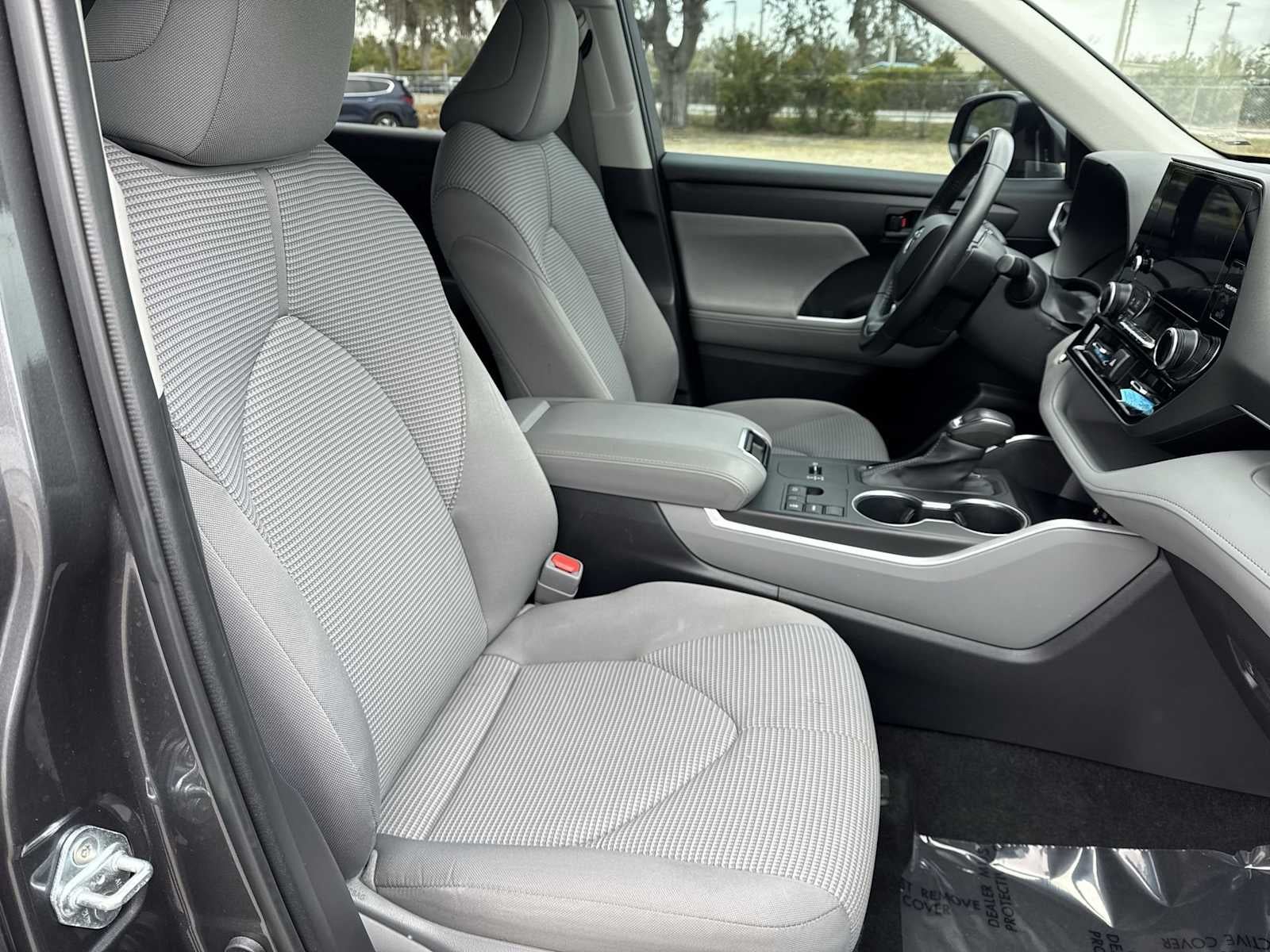 Toyota Highlander XLE 2023