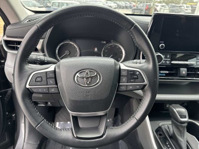 Toyota Highlander XLE 2023