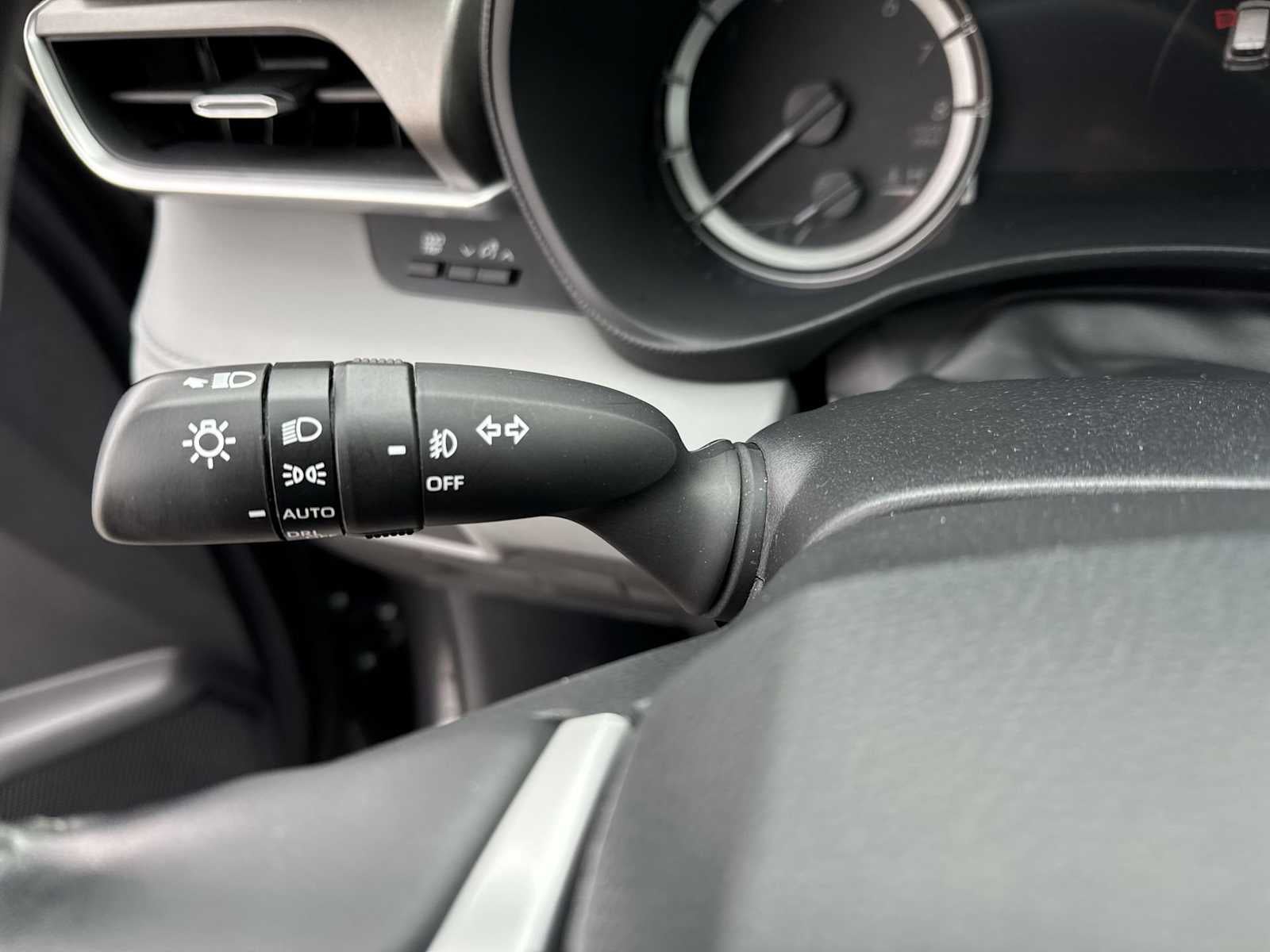 Toyota Highlander XLE 2023