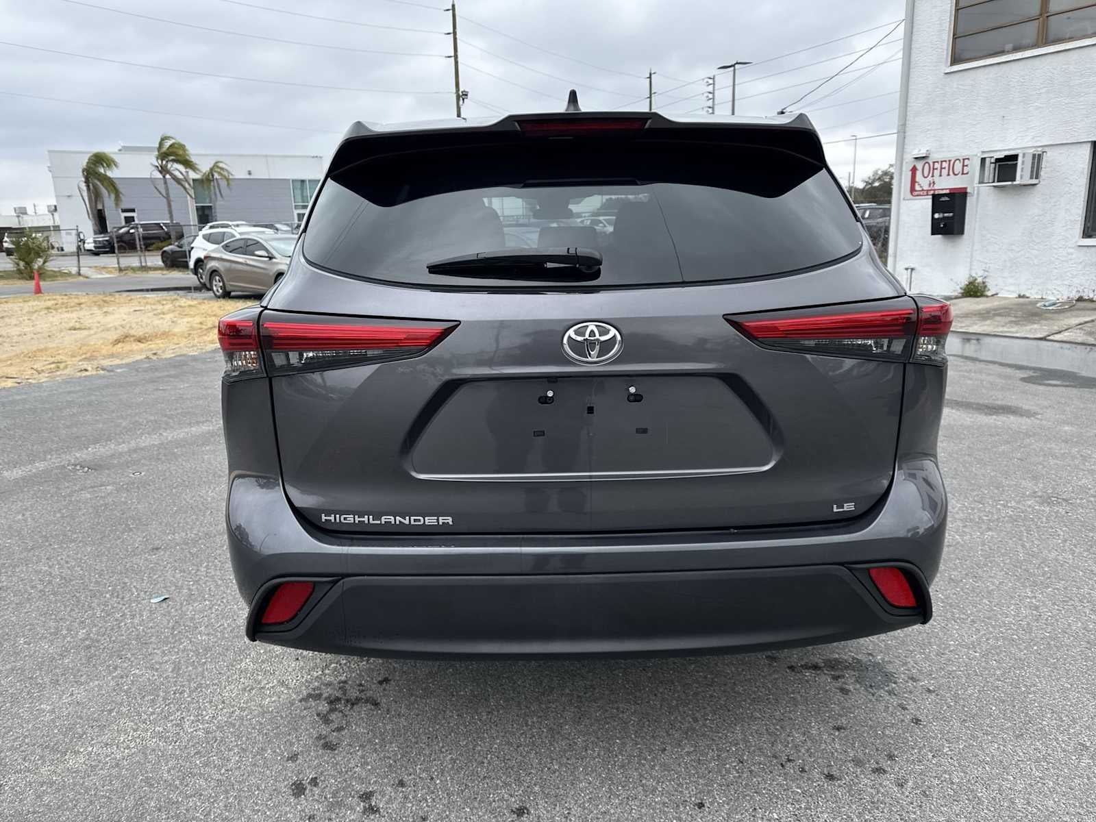Toyota Highlander XLE 2023