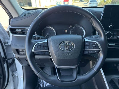 Toyota Highlander LE 2024