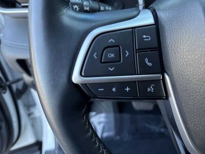 Toyota Highlander LE 2024