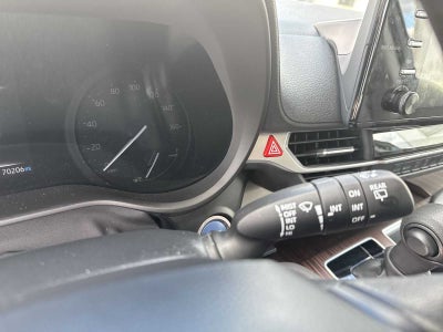 Toyota Sienna LE 2023