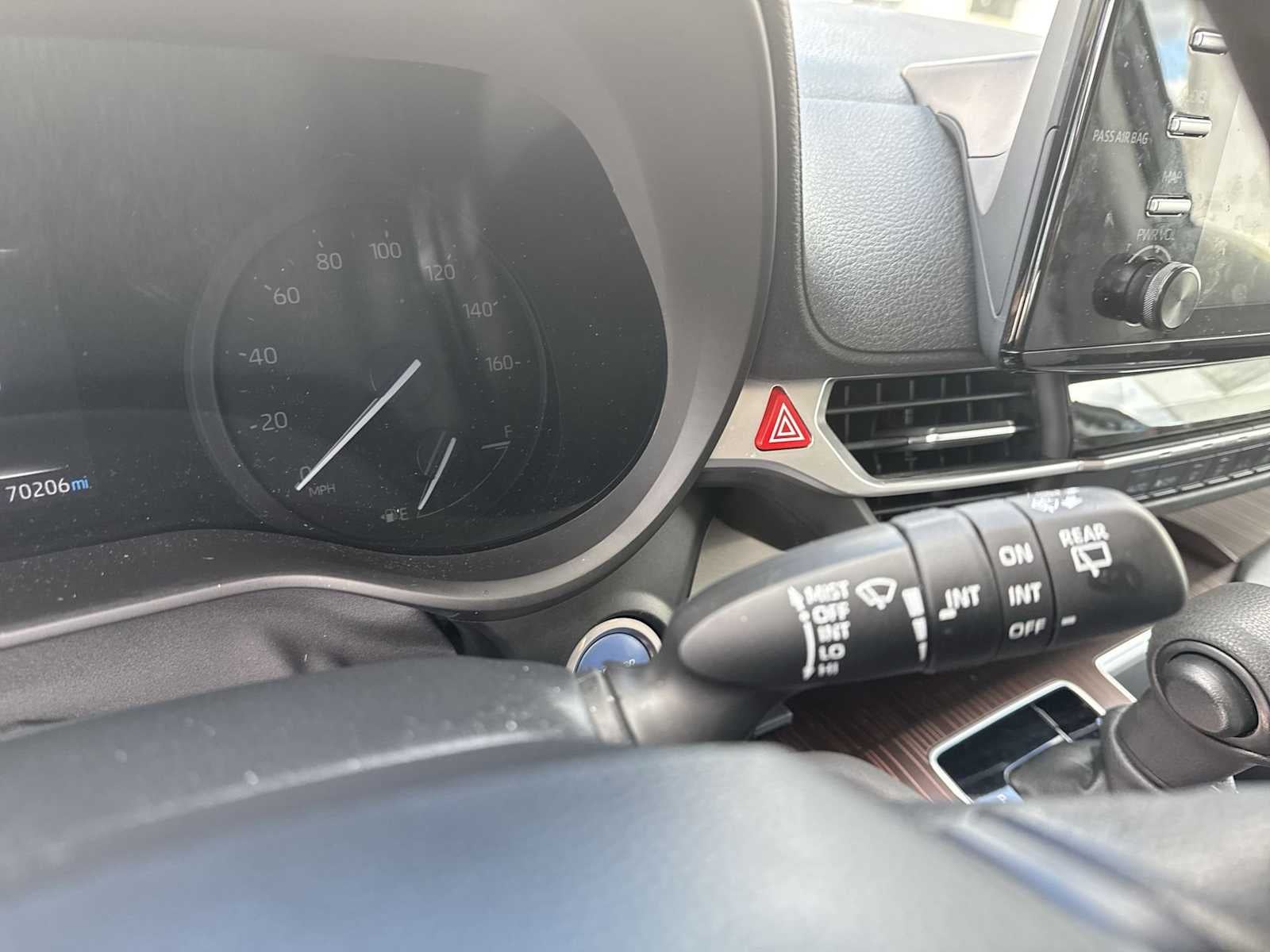 Toyota Sienna LE 2023