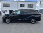 Toyota Sienna LE 2023
