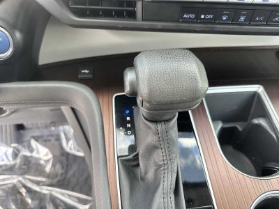 Toyota Sienna LE 2023