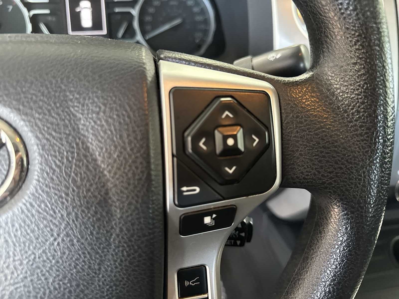 Toyota Tundra SR5 2020