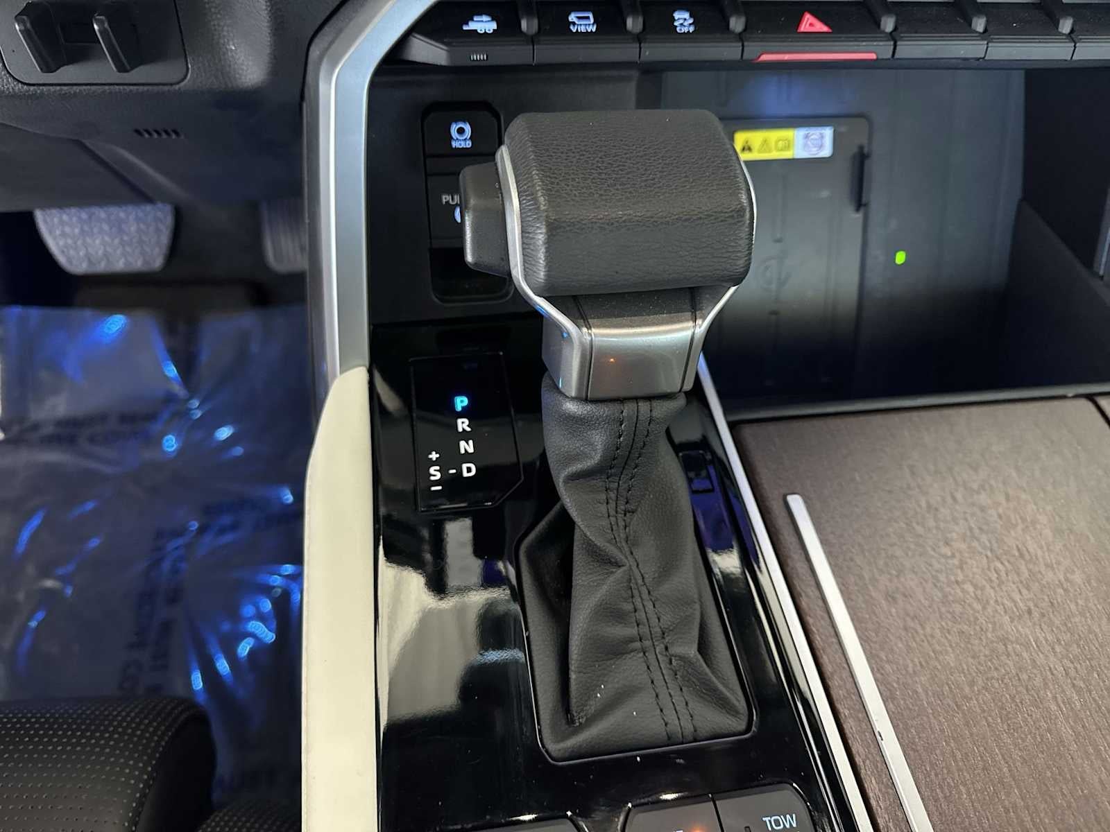 Toyota Tundra Capstone Hybrid 2023