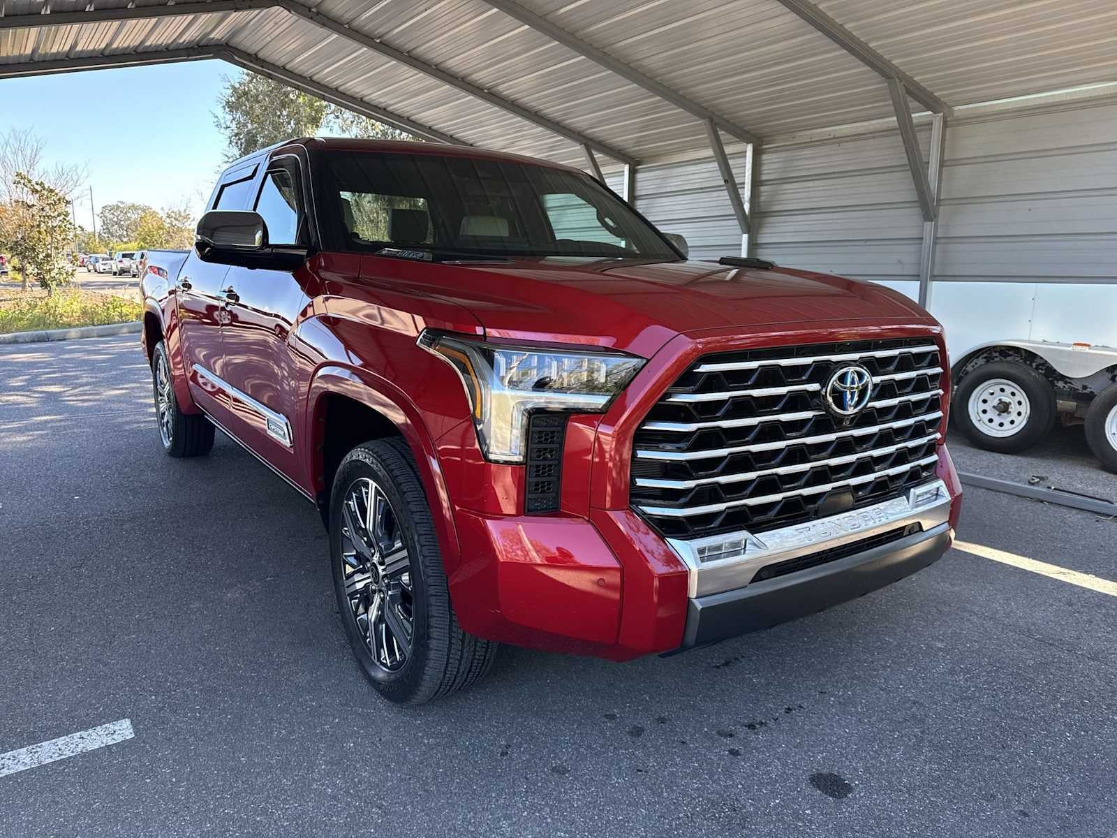 Toyota Tundra Capstone Hybrid 2023