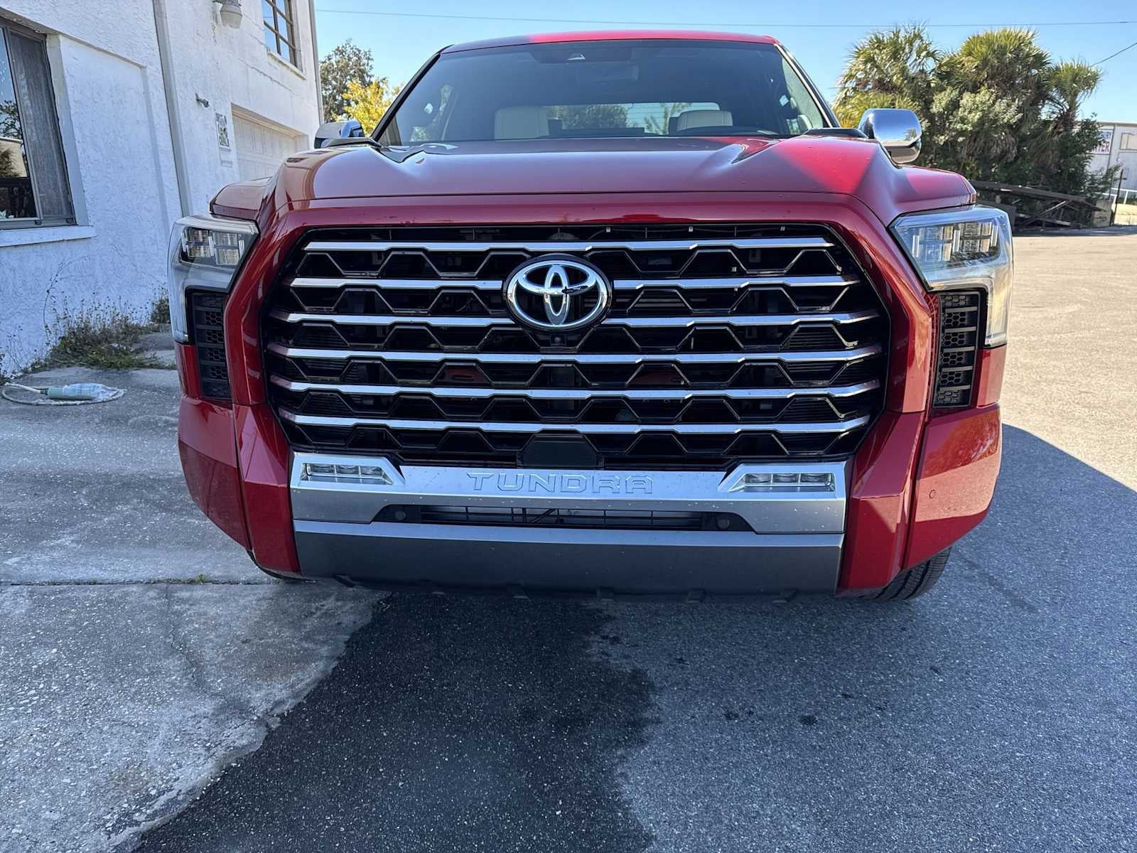 Toyota Tundra Capstone Hybrid 2023