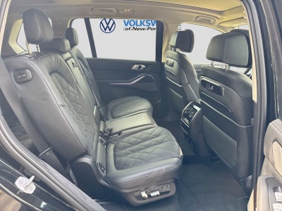 BMW X7 xDrive40i 2025