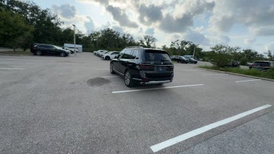 BMW X7 xDrive40i 2025