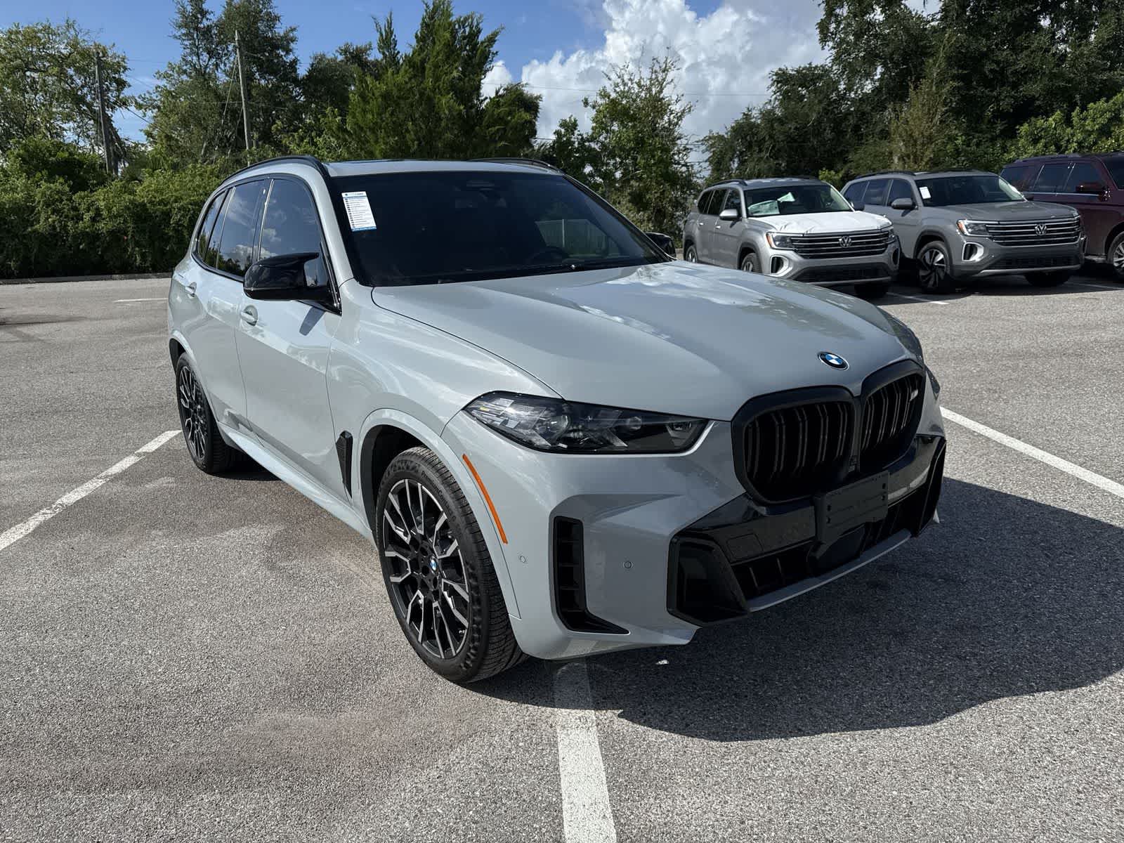 BMW X5 M60i 2024 M60i