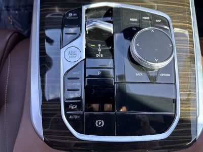 BMW X5 M60i 2024 M60i