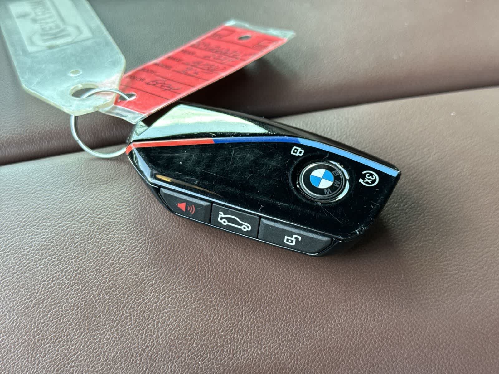 BMW X5 M60i 2024 M60i