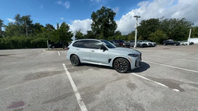 BMW X5 M60i 2024 M60i