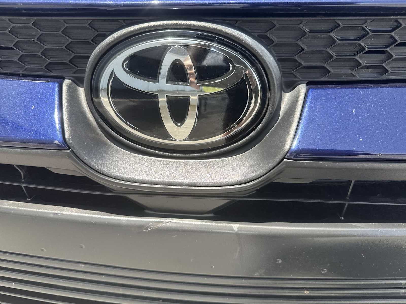 Toyota Corolla LE 2023