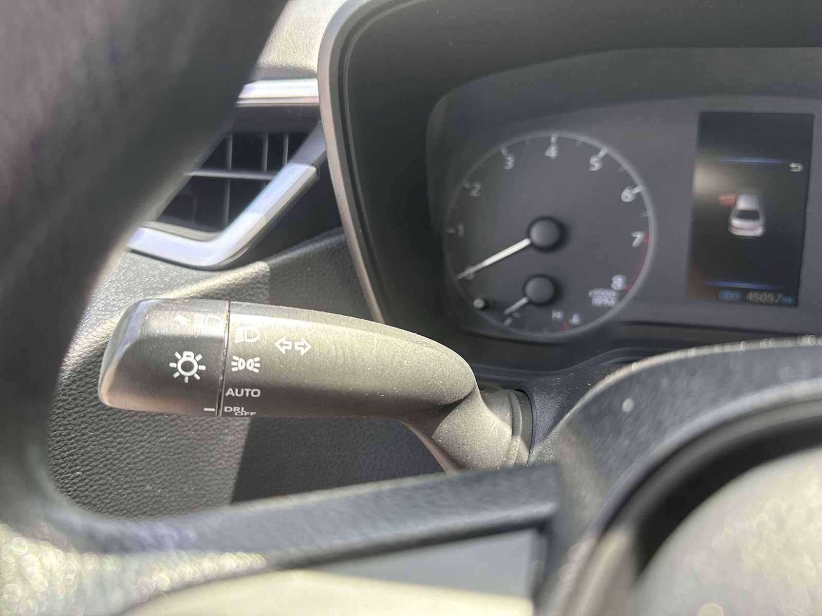 Toyota Corolla LE 2023