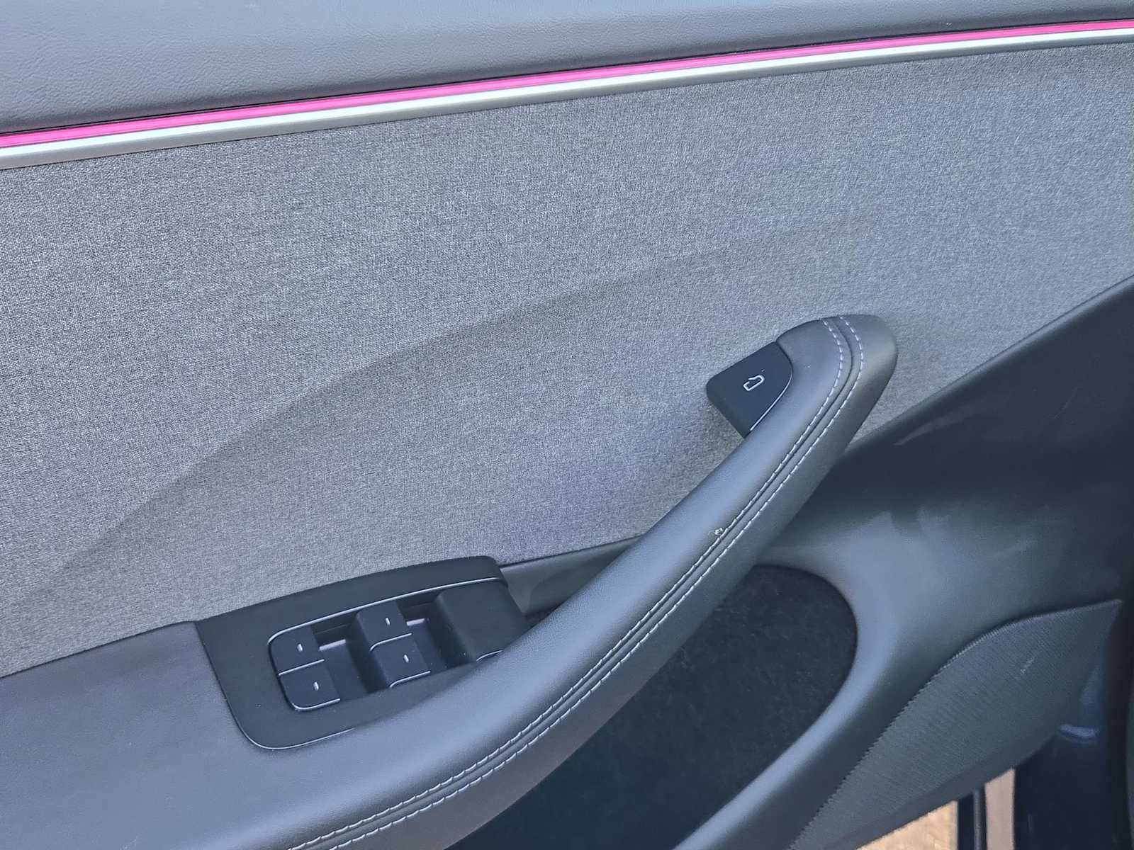 Tesla Model 3 Base 2025