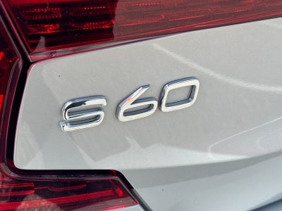 2024 Volvo S60 Core Dark Theme