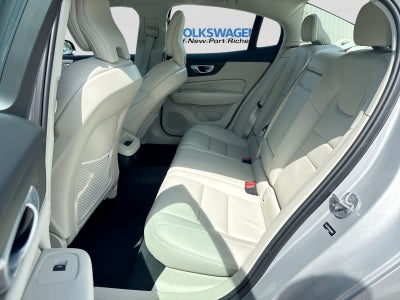 2024 Volvo S60 Core Dark Theme