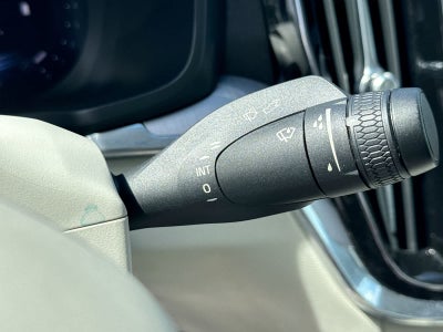 2024 Volvo S60 Core Dark Theme