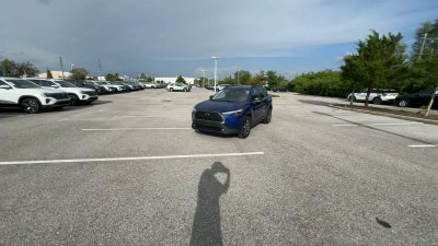 Toyota Corolla Cross XLE 2025