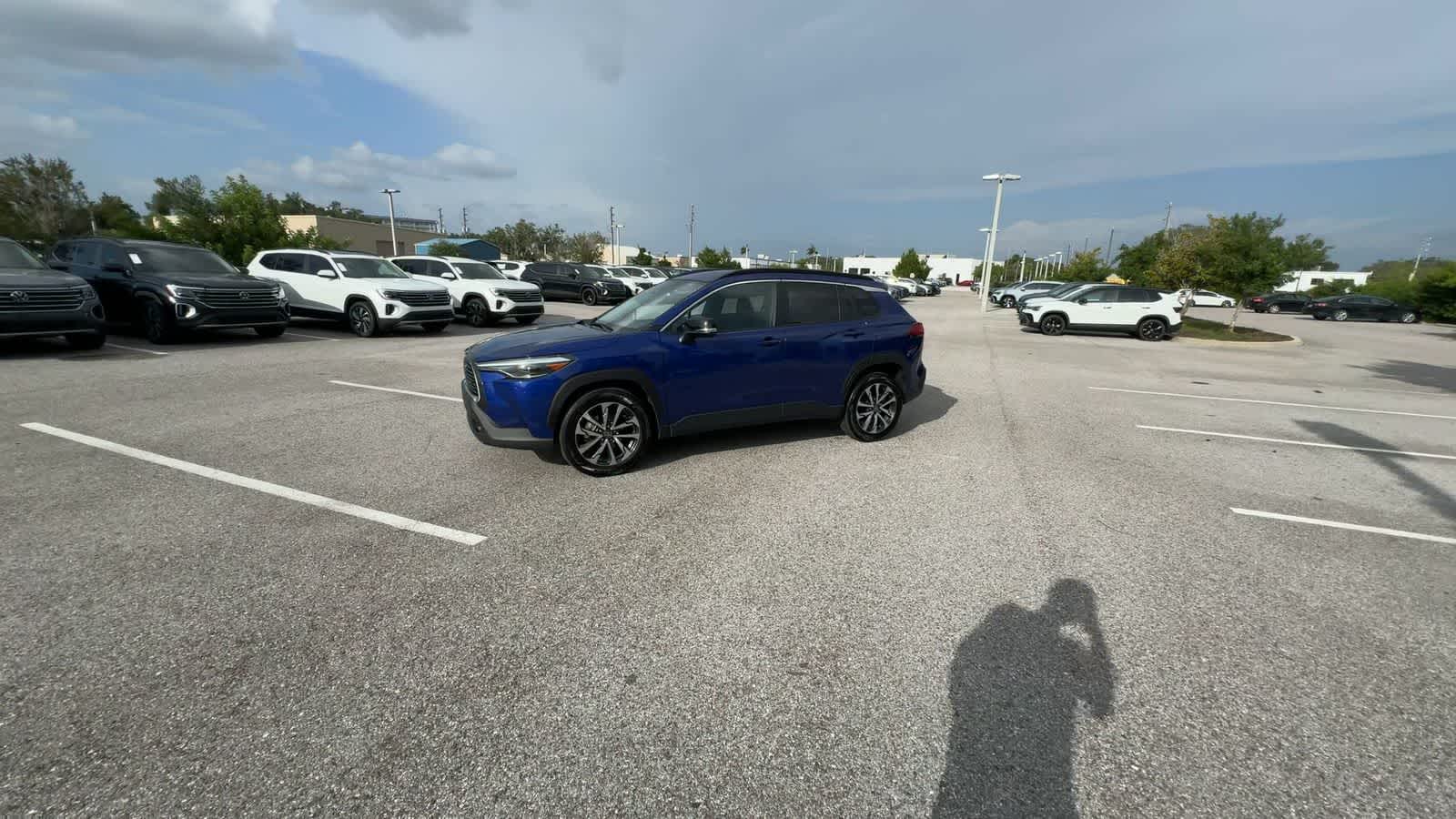 Toyota Corolla Cross XLE 2025