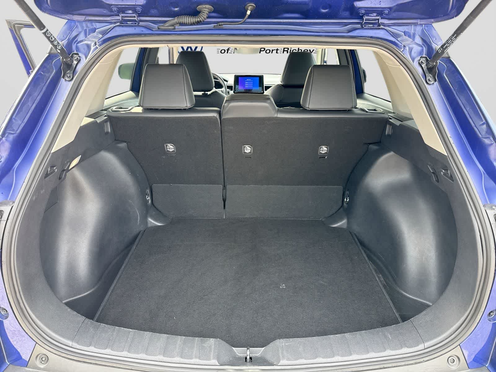 Toyota Corolla Cross XLE 2025