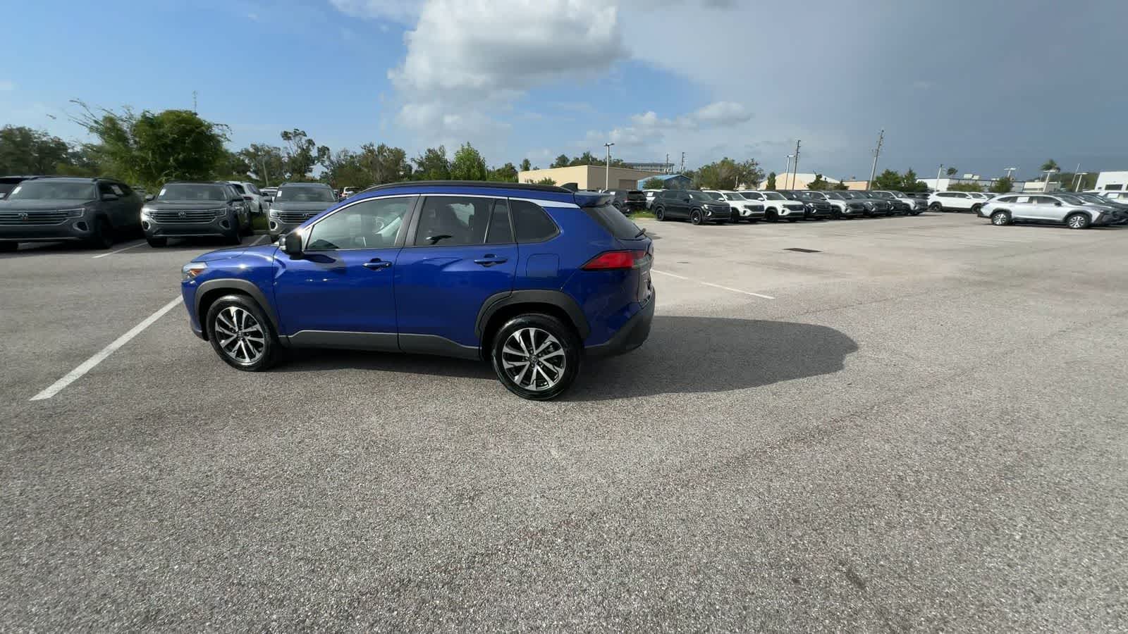 Toyota Corolla Cross XLE 2025