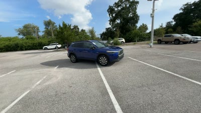 Toyota Corolla Cross XLE 2025