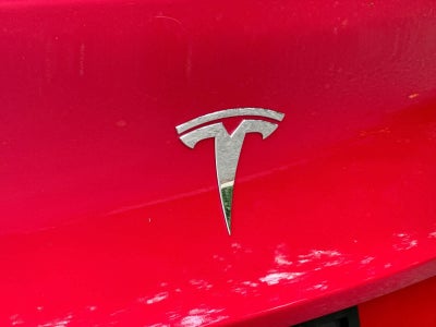 Tesla Model Y Long Range 2023