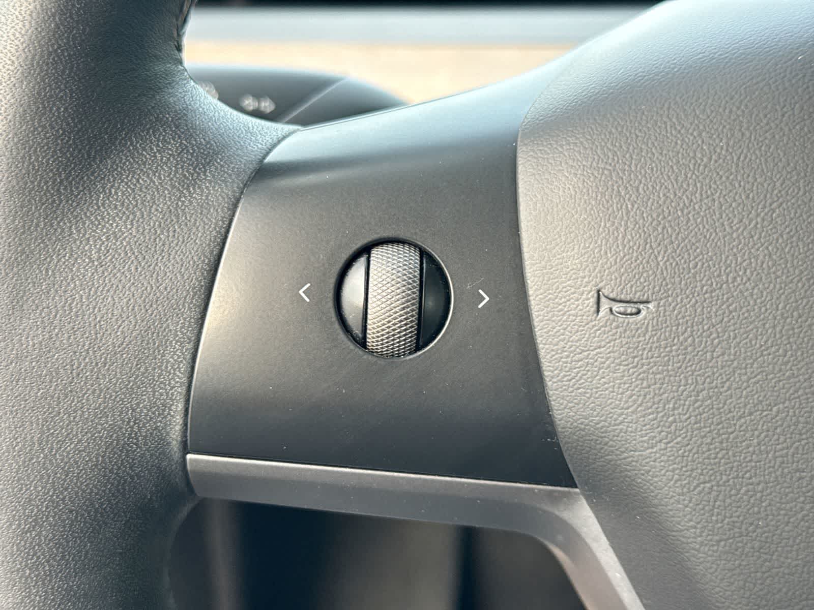 Tesla Model Y Long Range 2023