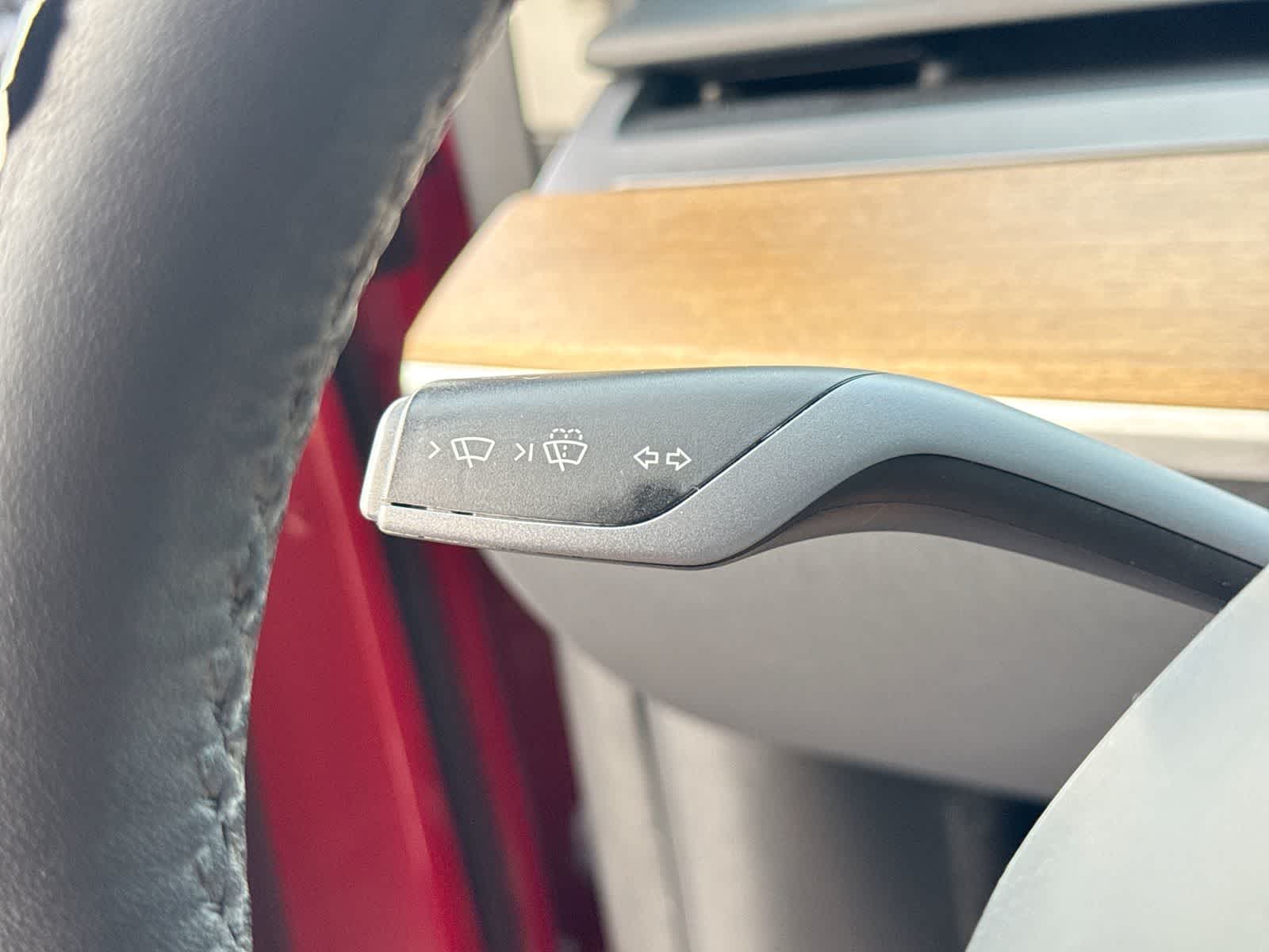 Tesla Model Y Long Range 2023